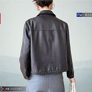 Jaket Kulit Crop Wanita FW026 - Gaya Timeless - RA Leather® Garut