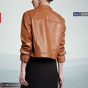Jaket Kulit Wanita BW009 – Minimalis Elegan, Gaya Chic Modern