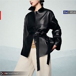 Jaket Kulit Wanita BW016 – Desain Minimalis dengan Belt Stylish