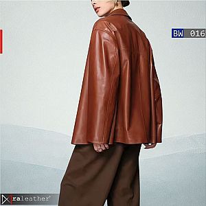Jaket Kulit Wanita BW016 – Desain Minimalis dengan Belt Stylish
